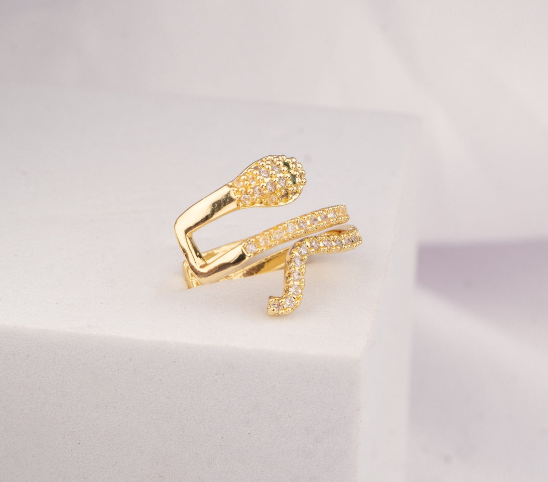 Ear Cuff Serpiente Dorado Ref: E130