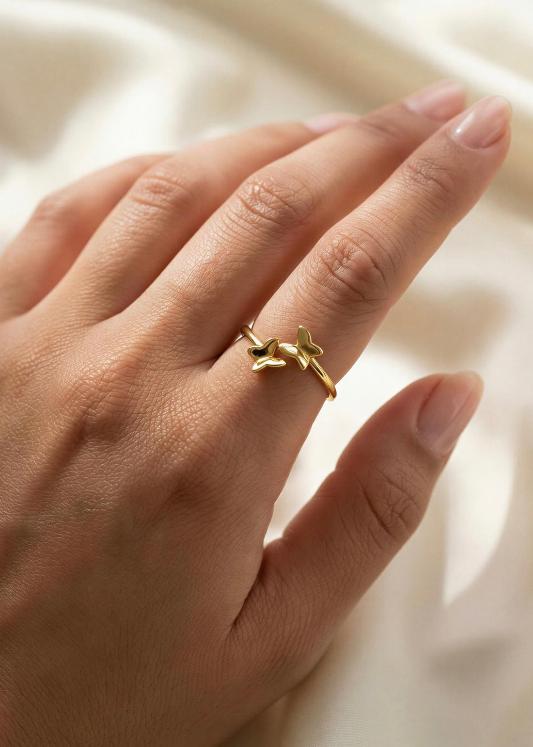 Anillo Vuelo De Mariposas