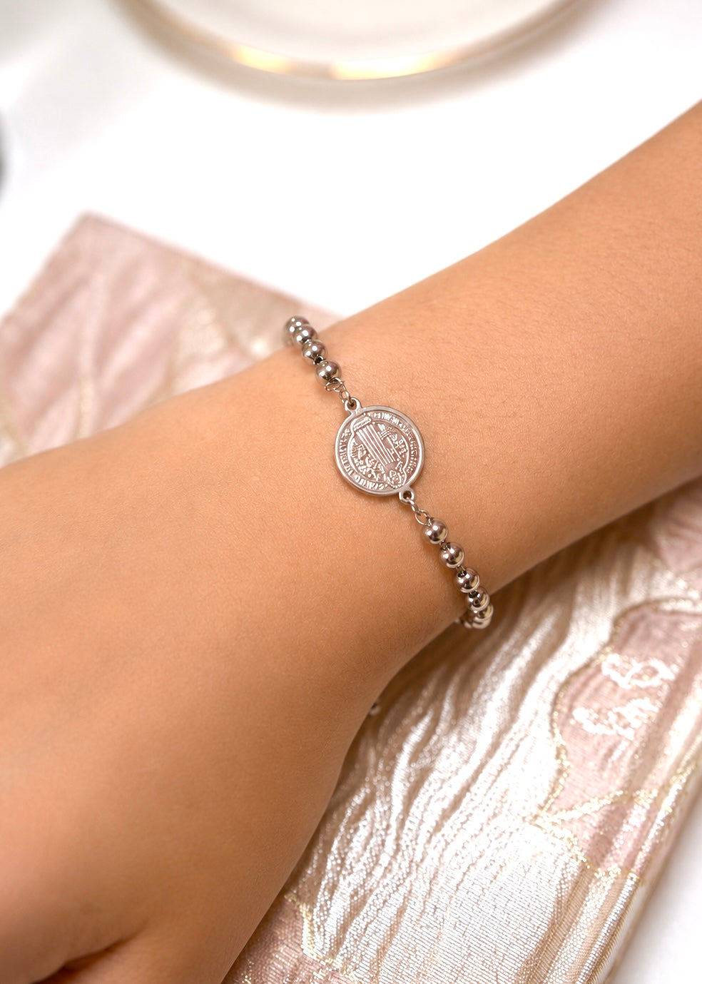 Pulsera San Benito Plateada