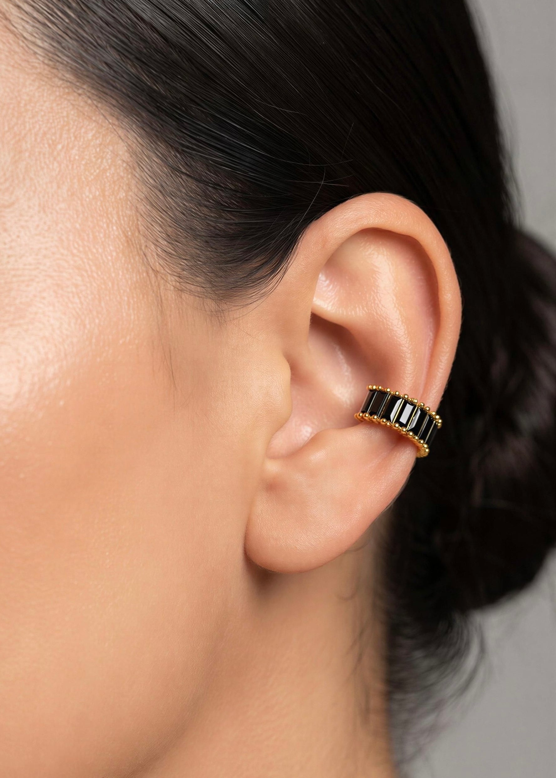 Ear Cuff Ónix