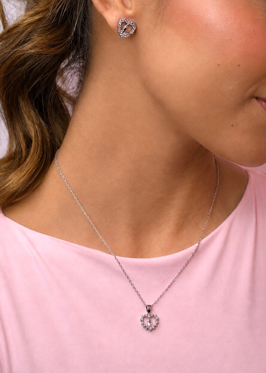 Set Cadena + Aretes Virgen Plateado