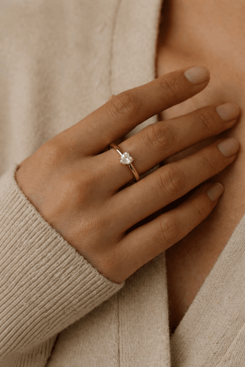 Anillo Corazón Circón Ref: A2661