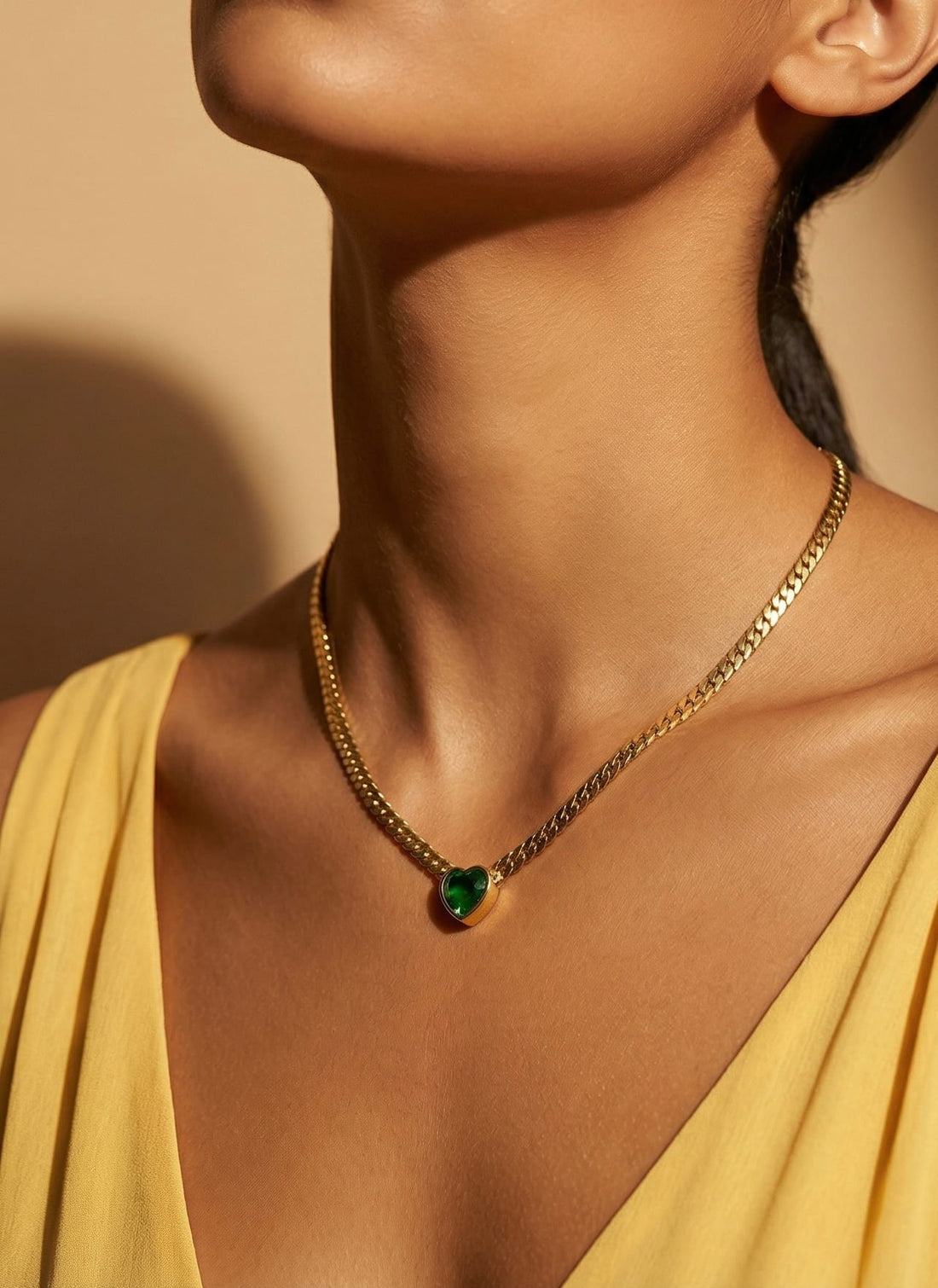 Collar Corazón Esmeralda Ref: D384