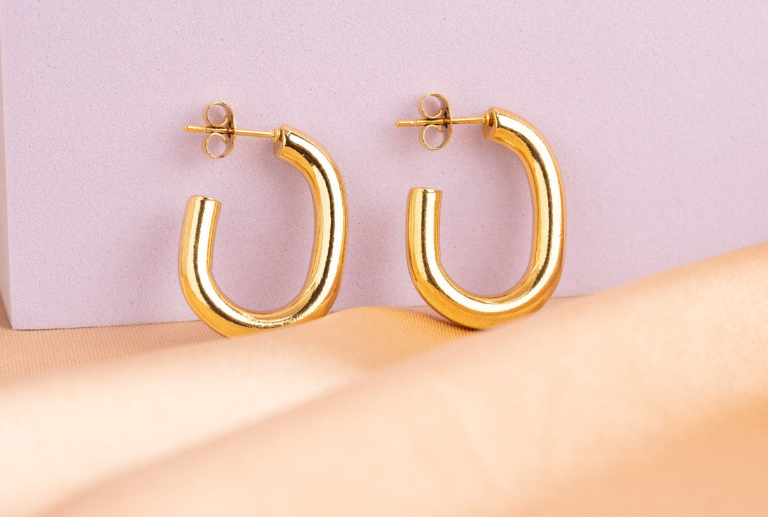 Candongas Óvalo Tres Cuartos Doradas Ref:B1065