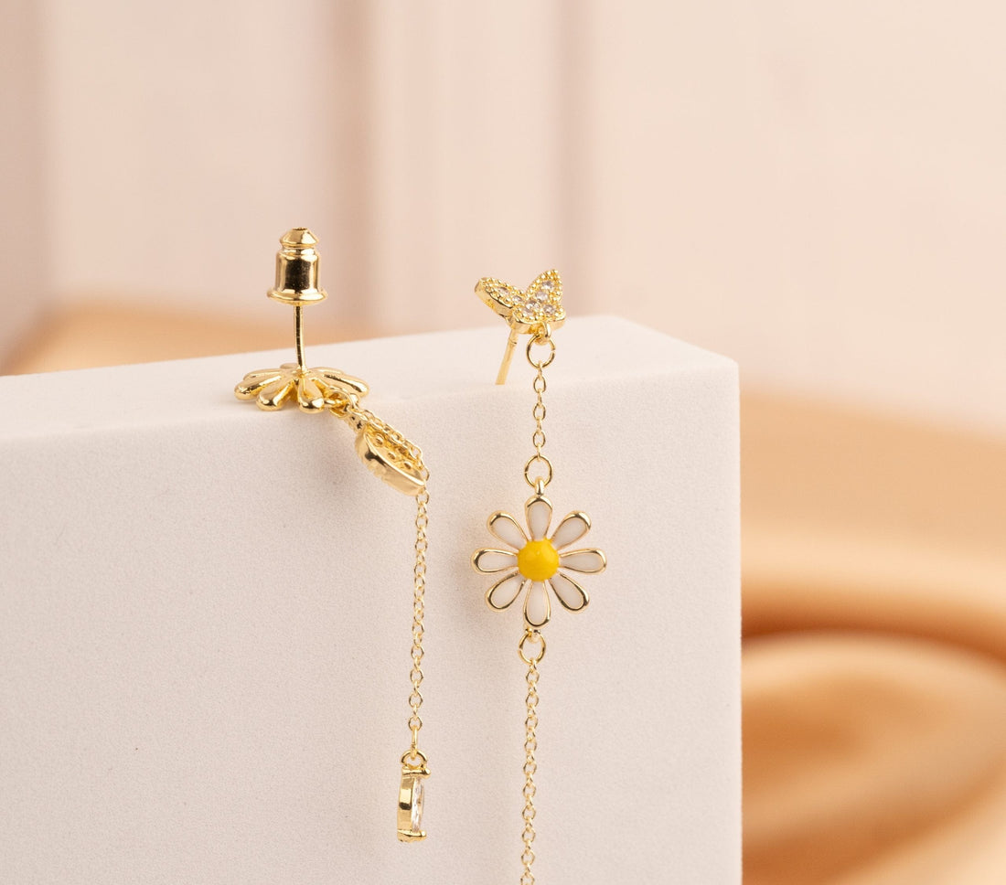 Aretes Margaritas Mariposa Dorados Ref: B885