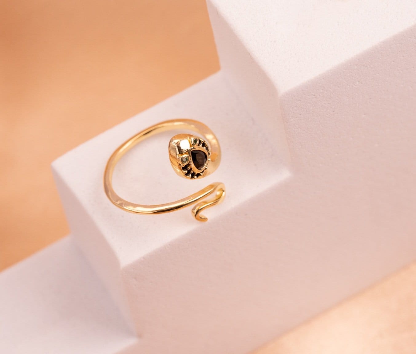 Anillo Serpiente Negra Ref: A1361