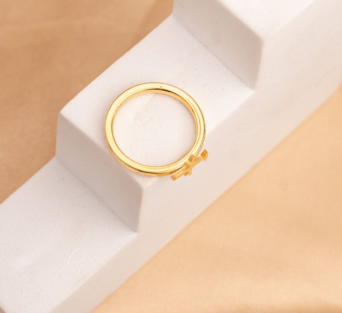 Anillo Avión Dorado Talla 7