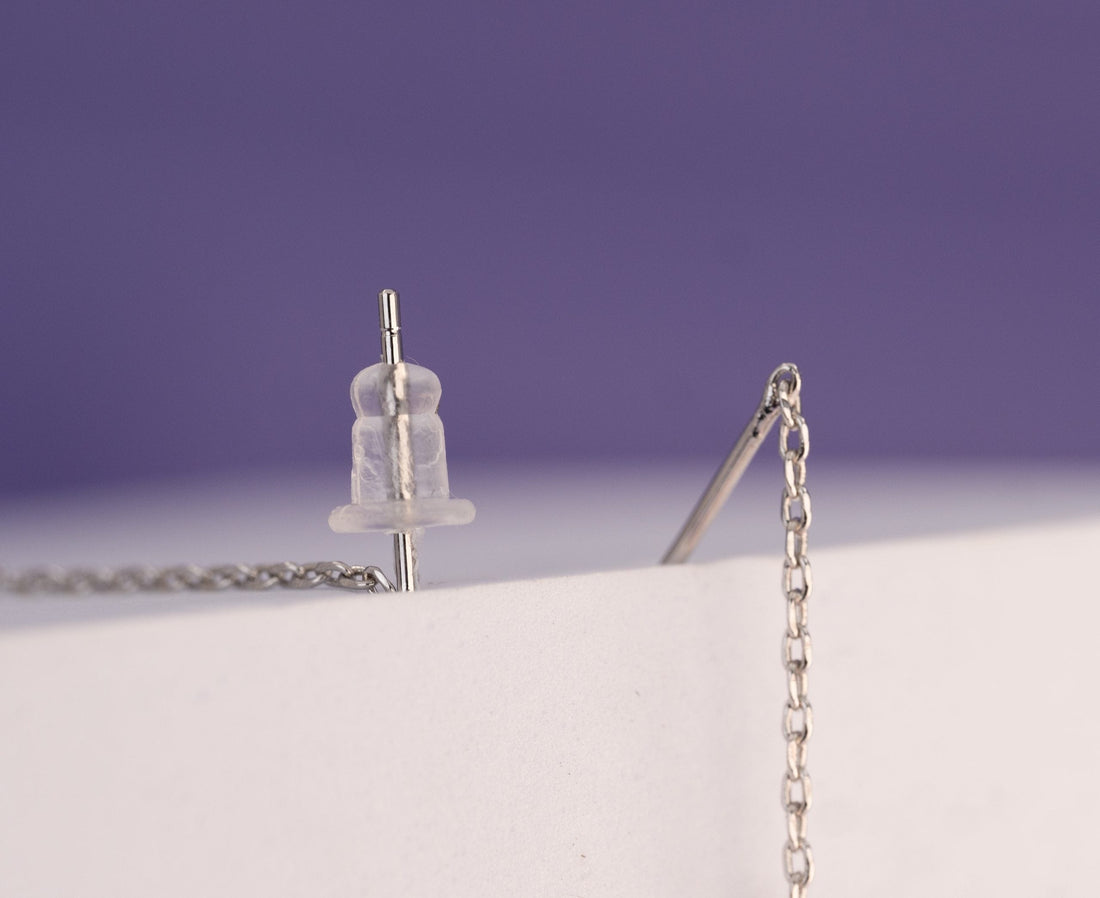 Aretes Pasantes Estrellas Plateados Ref: B1064