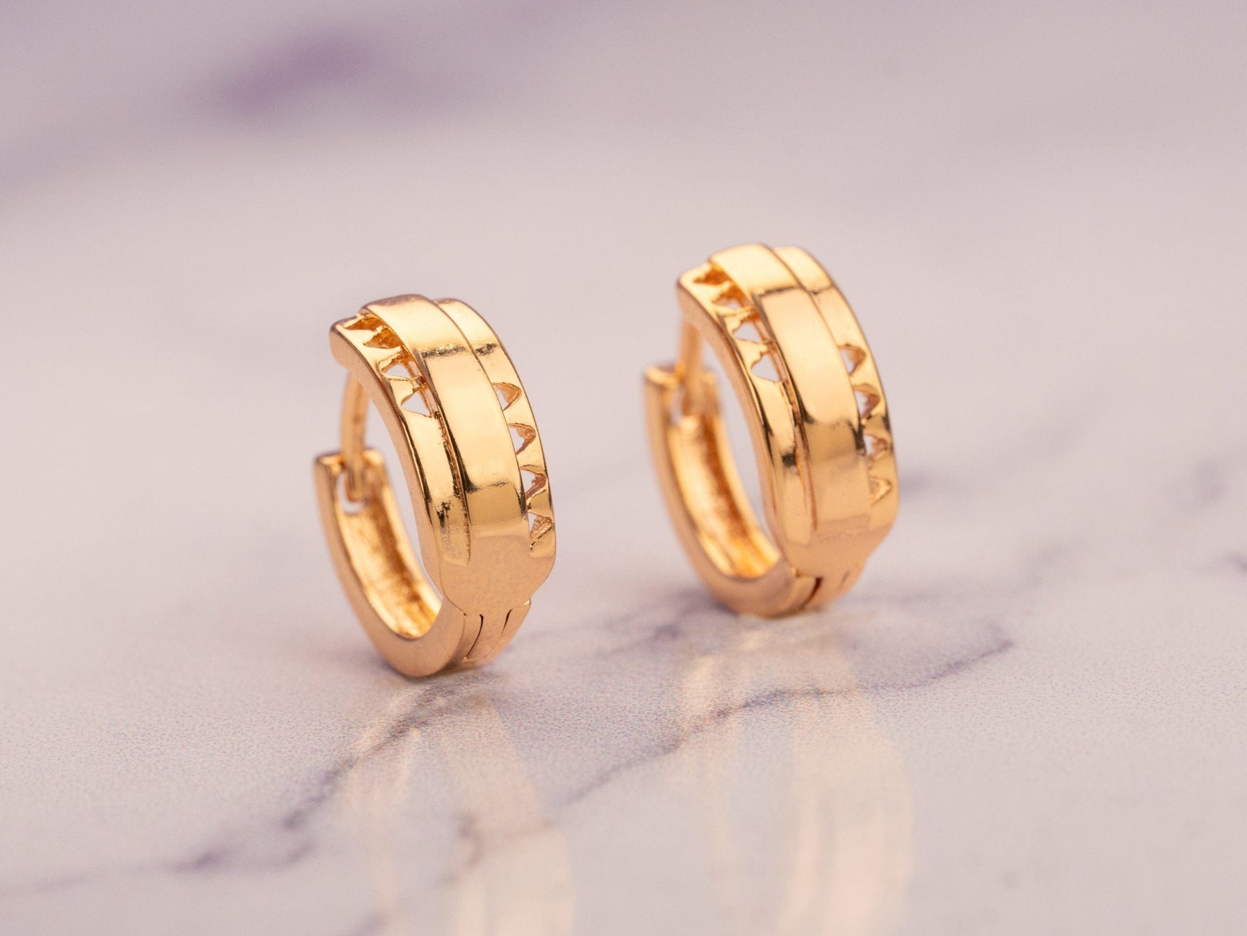 Candongas Julia Doradas Ref: B483