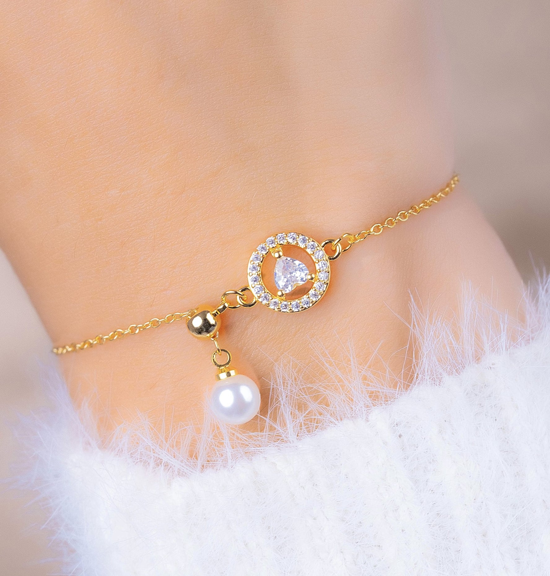 Pulsera Afrodita Dorada Ref:I172