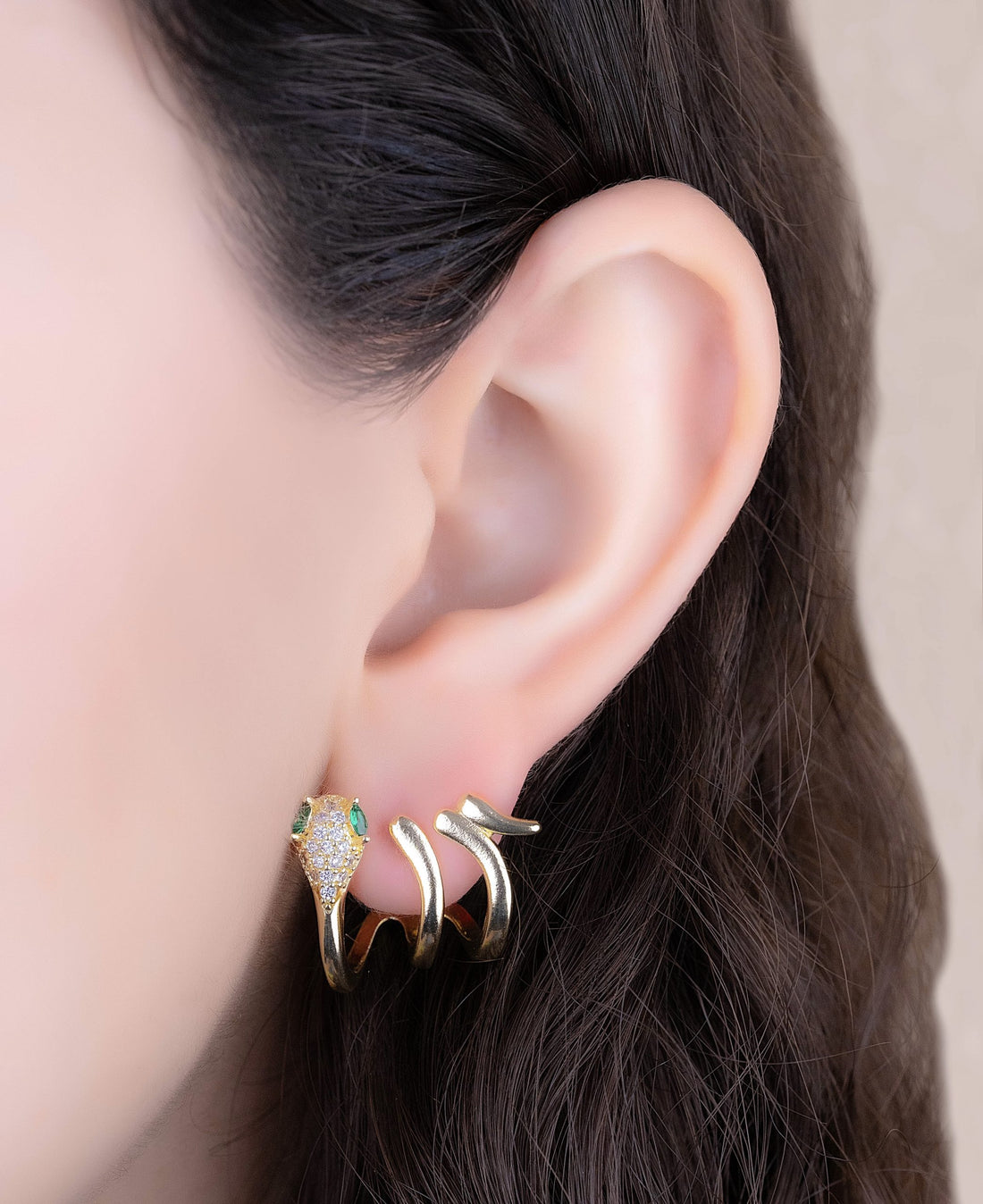 Aretes Serpientes Dorados Ref: B2025