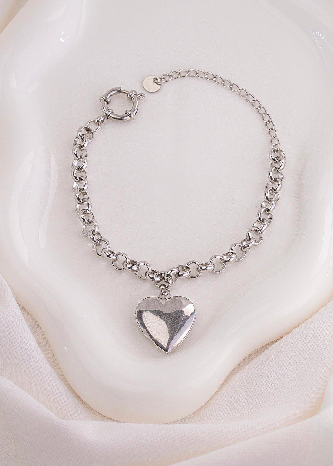 Pulsera Relicario Corazón Plateado