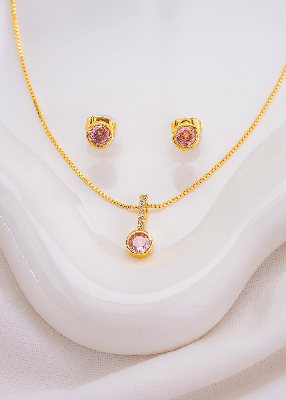 Set Cadena +Aretes Mía