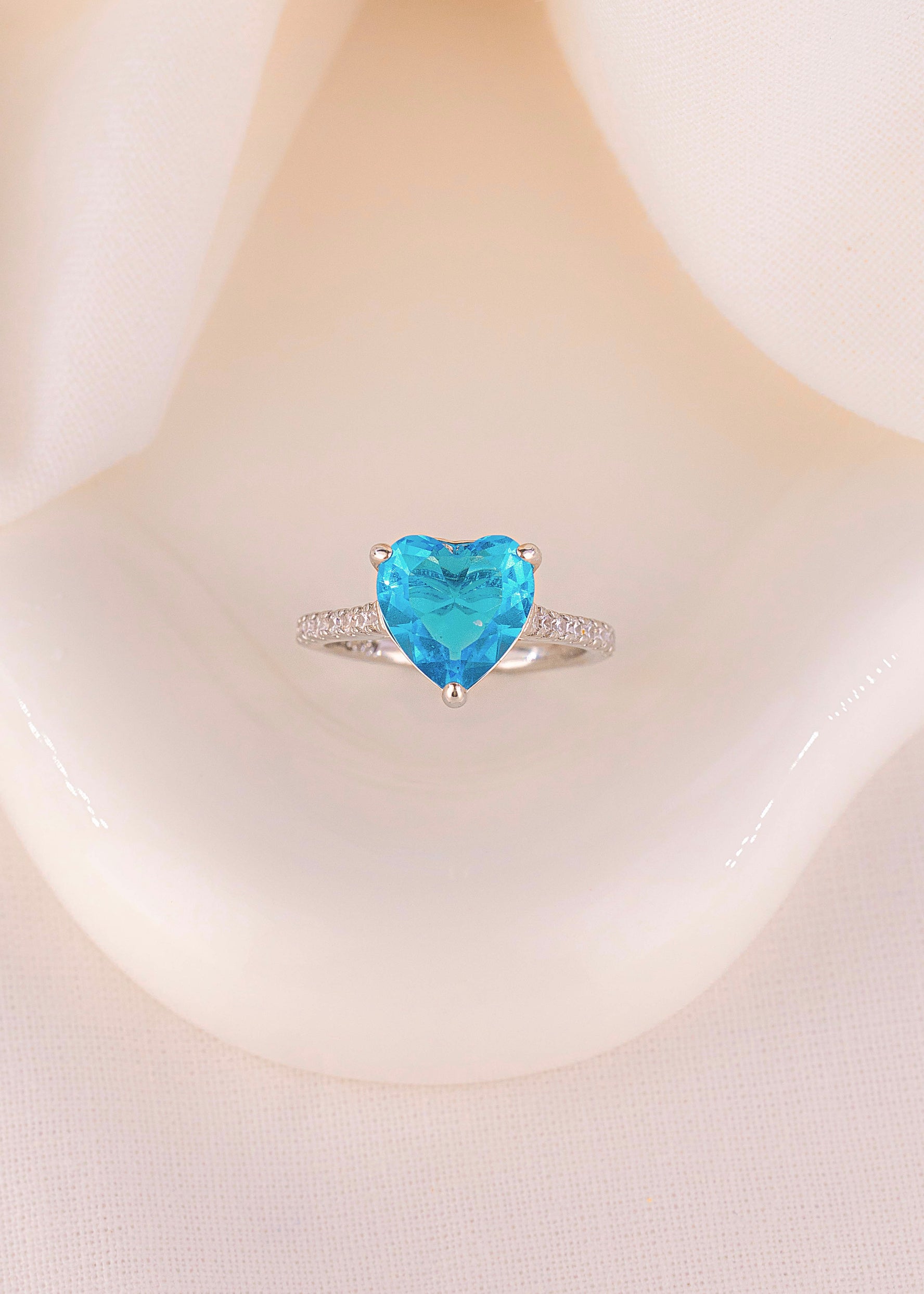 Anillo Azura