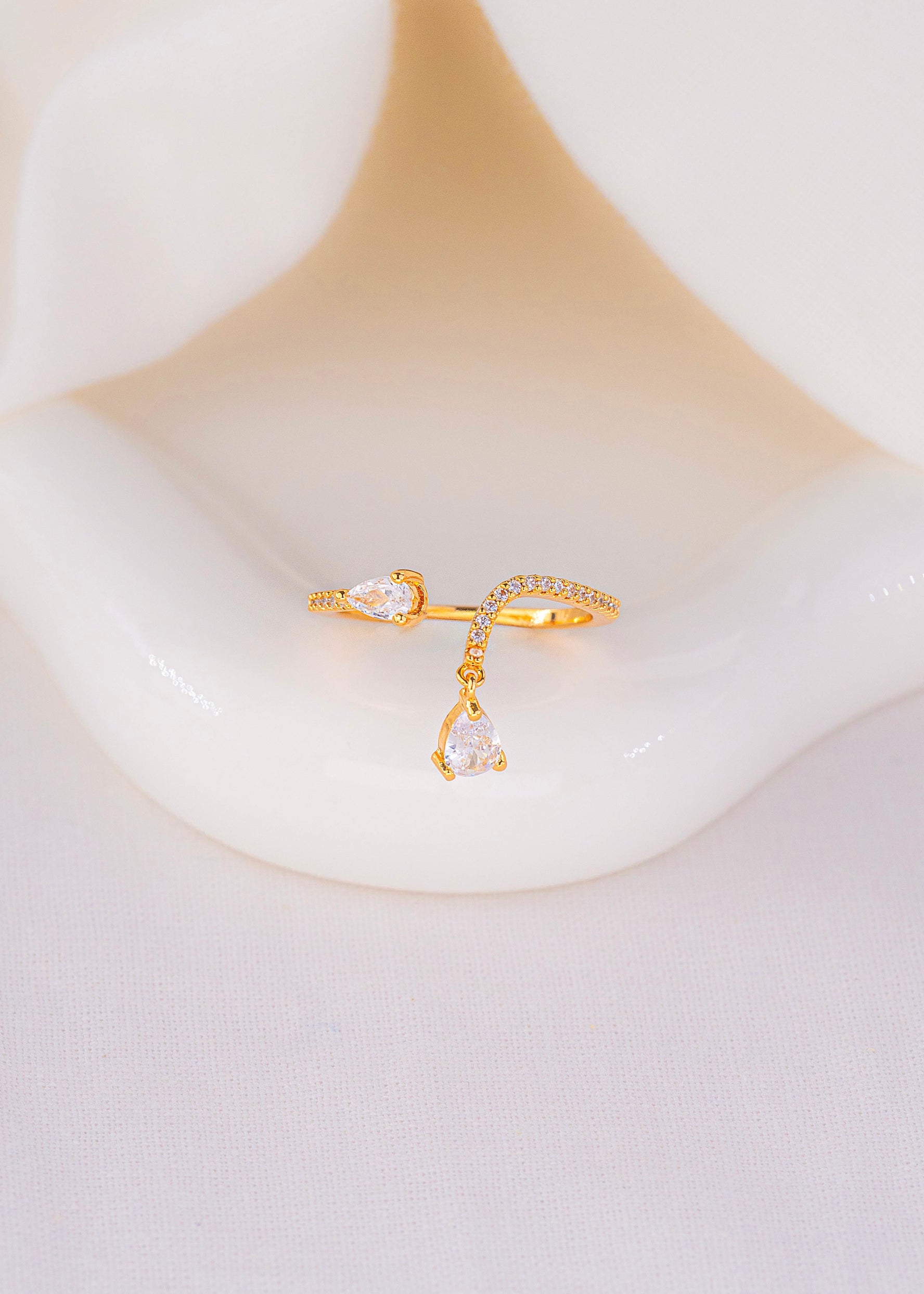 Anillo Leonor
