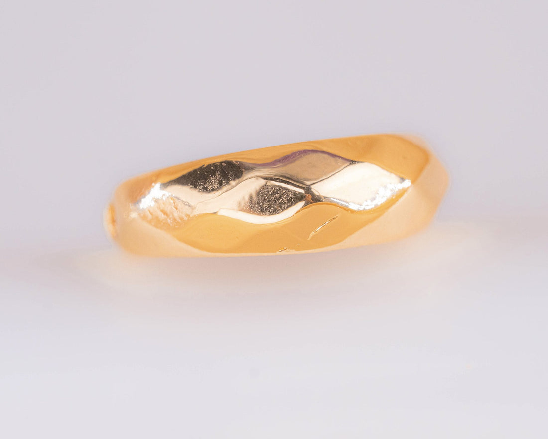 Ear Cuff Arista Dorado Ref: E329