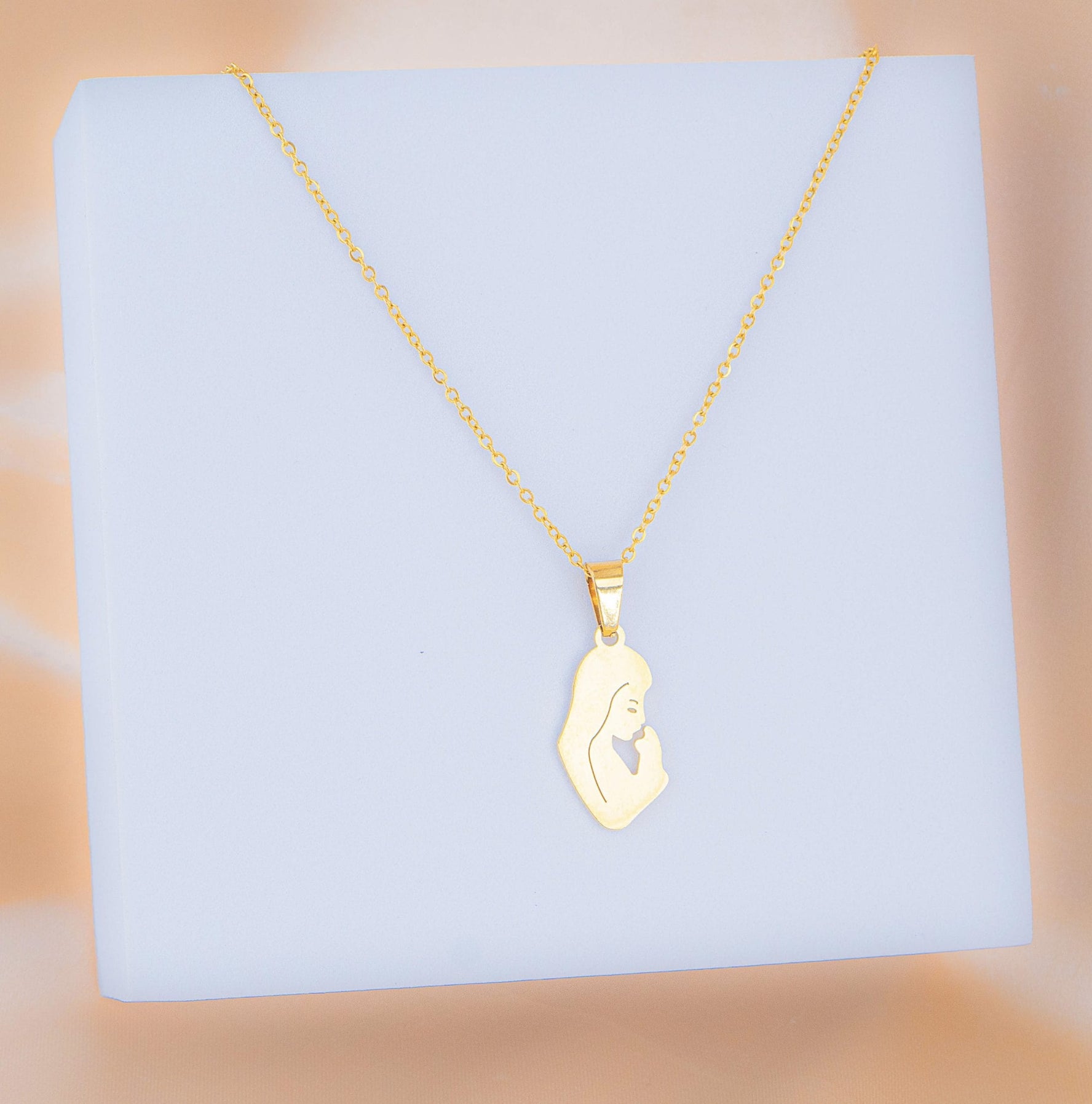 Cadenita Virgen Dorada Ref: C925