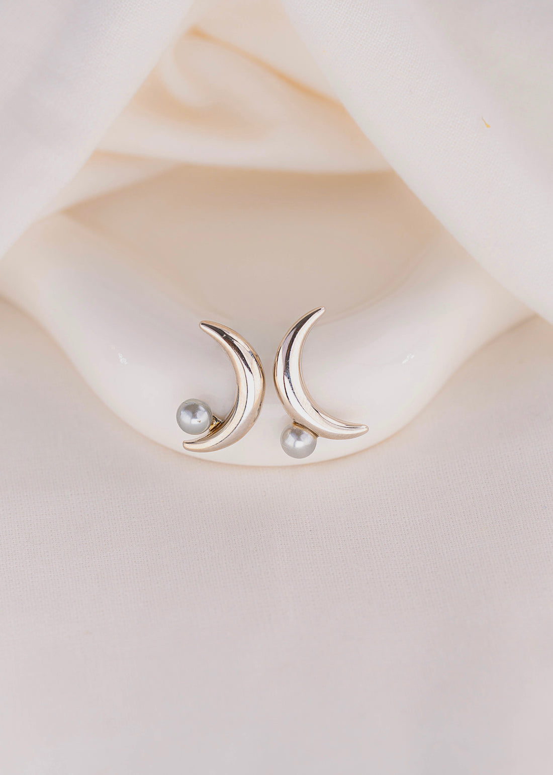 Aretes Lunaria