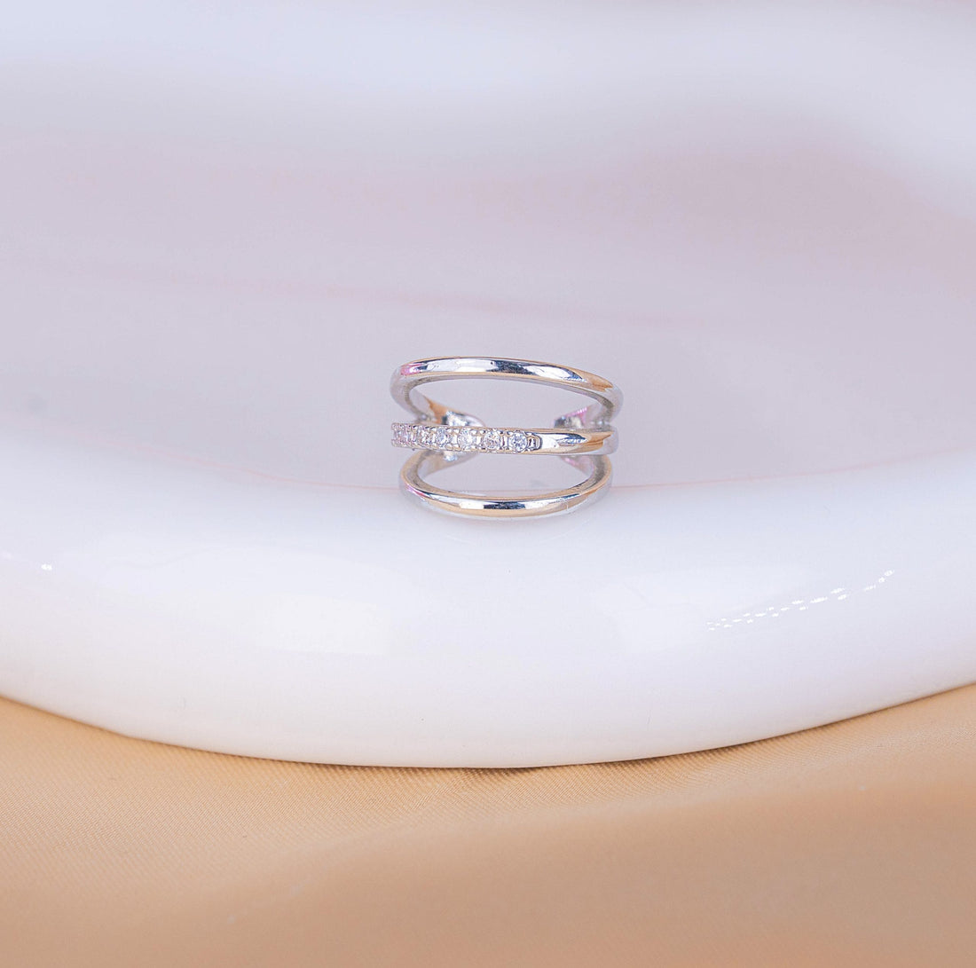 Ear Cuff Nova Plateado Ref: E1046