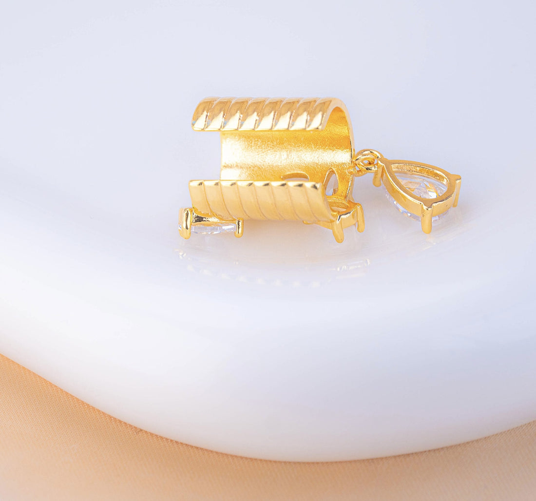 Ear Cuff Nébula Dorado Ref: E926