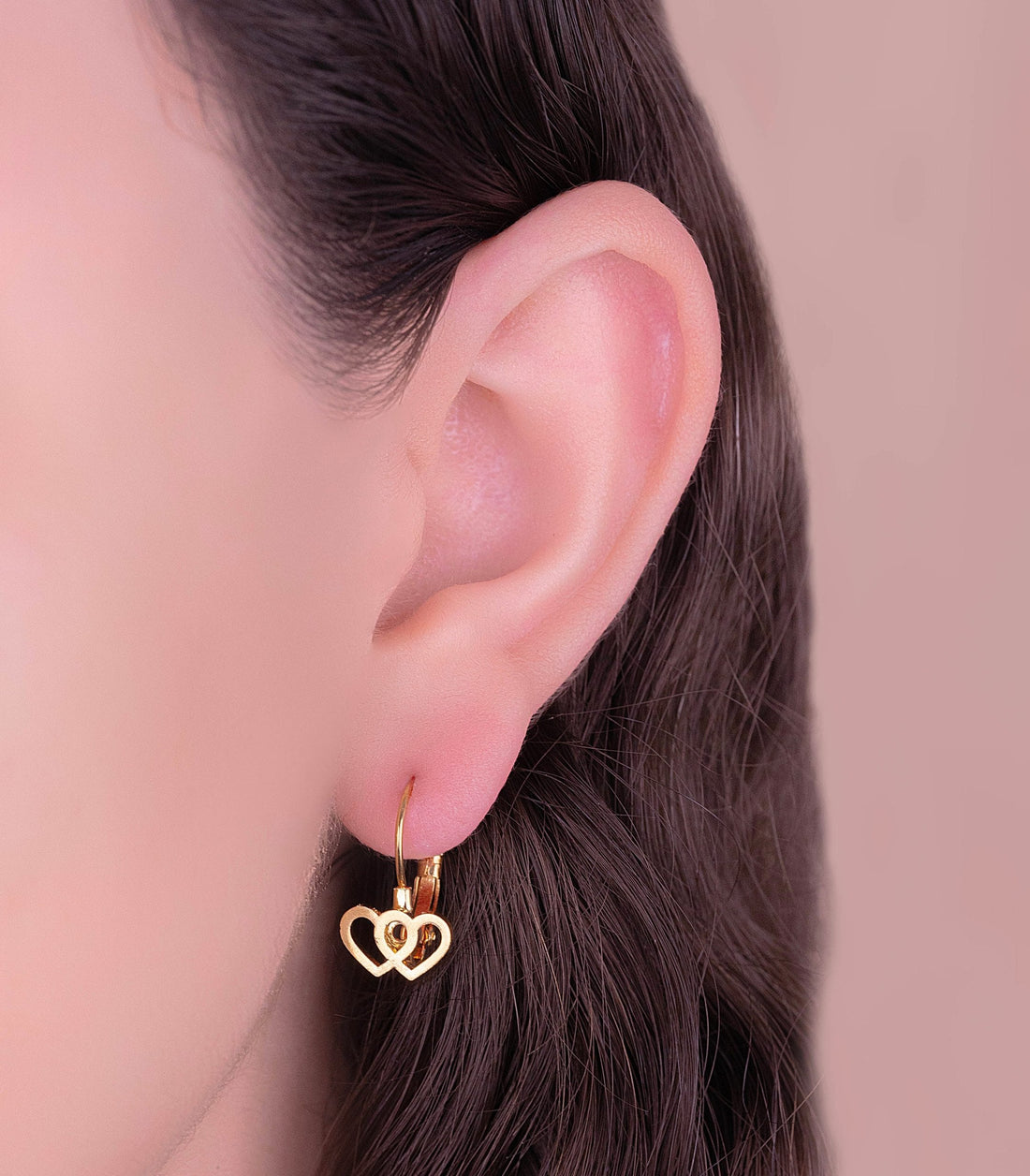 Aretes Corazones Dobles Dorados Ref: B127