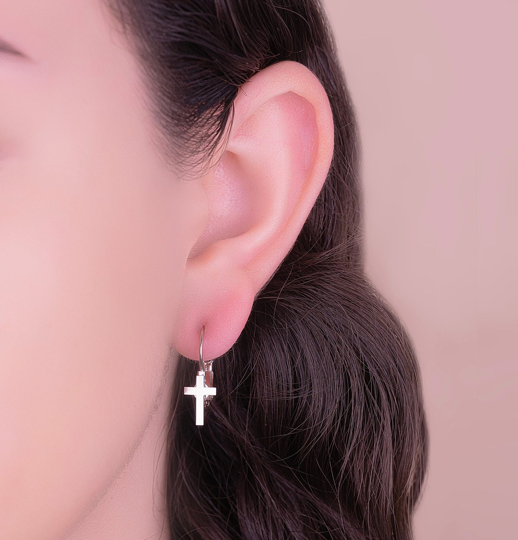 Aretes Cruces Gancho Plateados Ref:B370