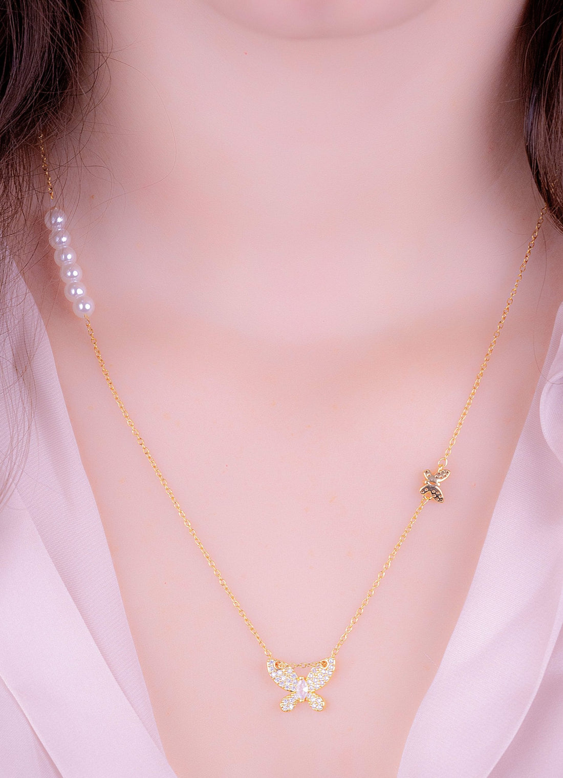 Collar Mariposa Perlas Ref: D404