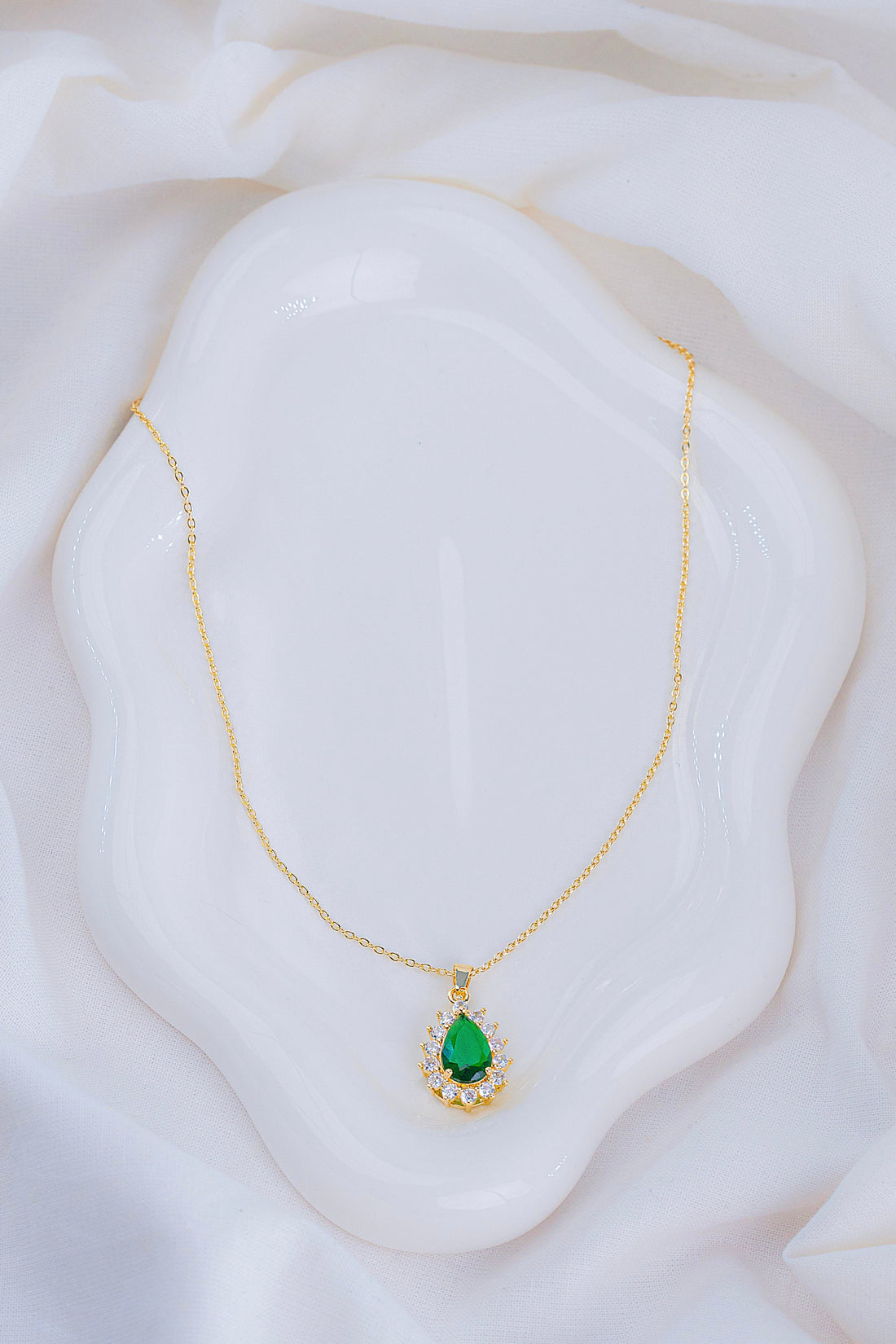 Cadena Gota Esmeralda Ref: C1163