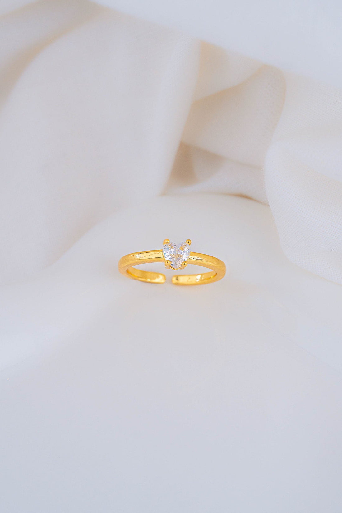 Anillo Corazón Circón Ref: A2661