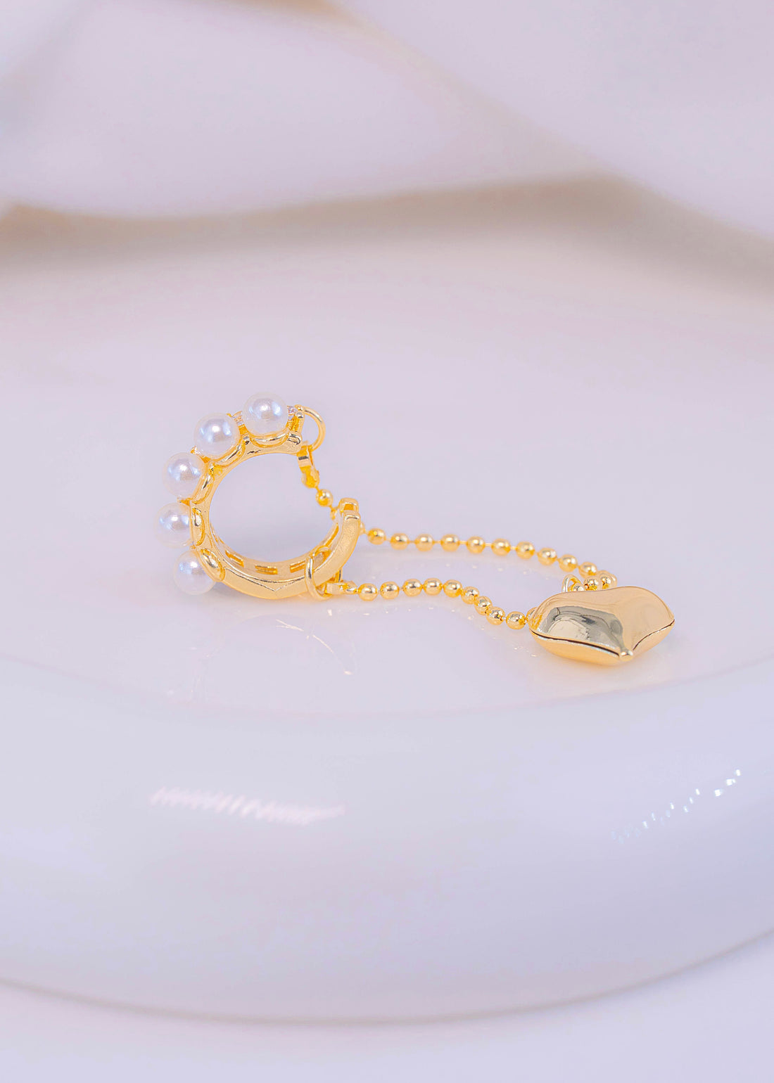 Ear Cuff Perlas Corazón