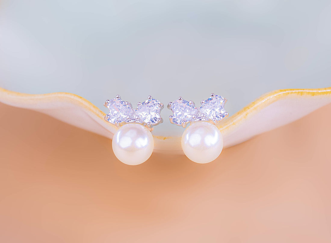 Aretes Perlas Moños Ref:B788
