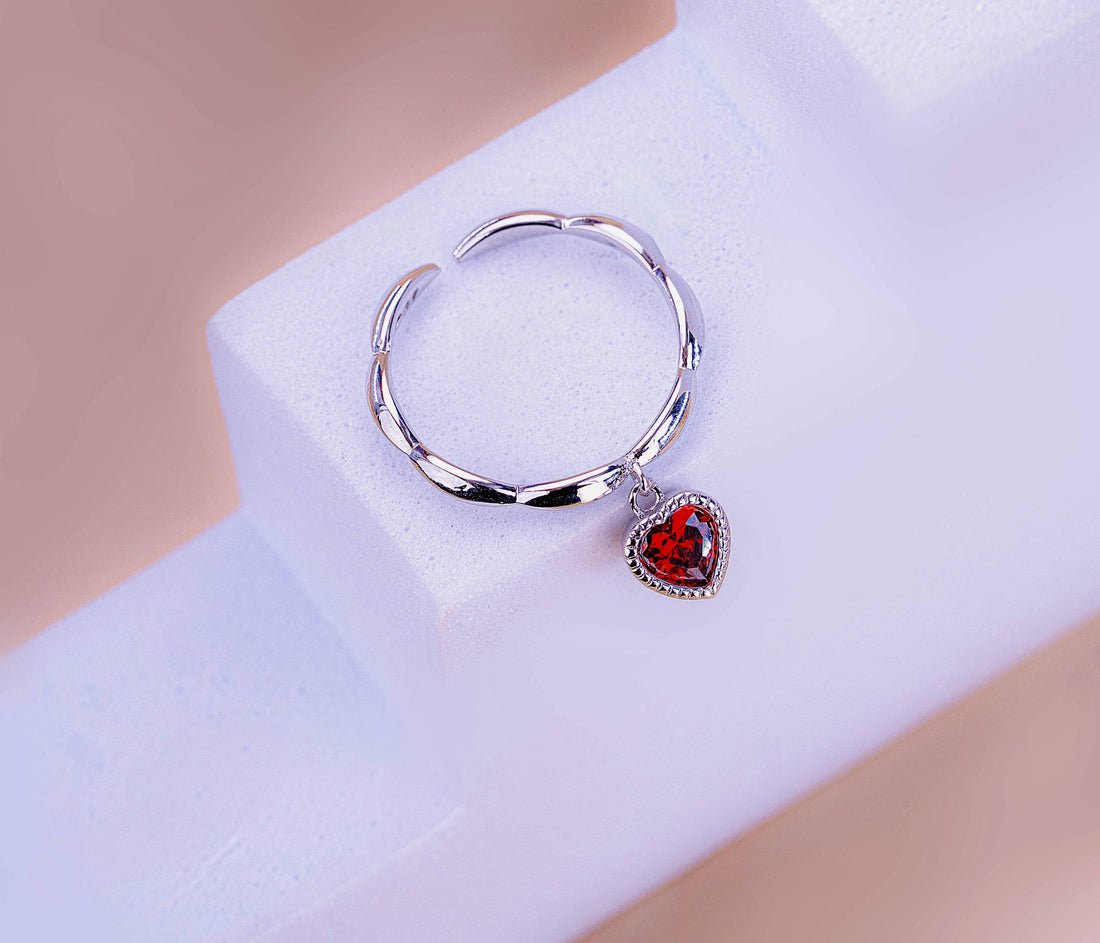 Anillo Corazón Rubí Ref:A225