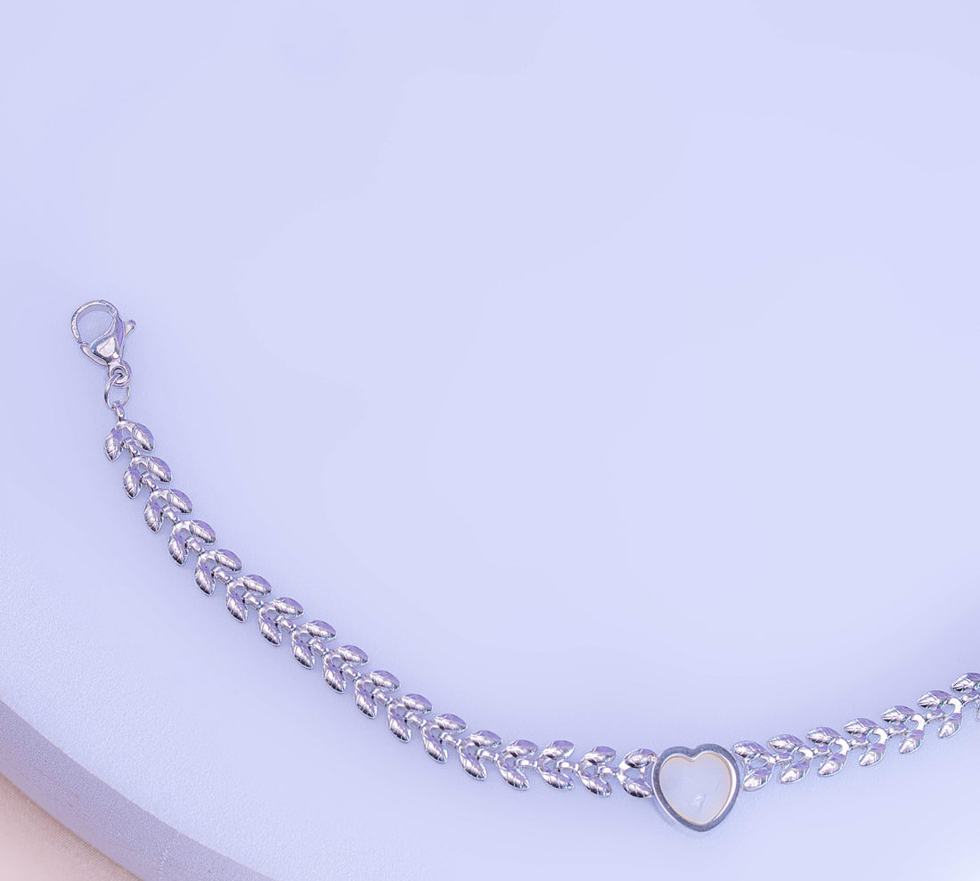 Pulsera Corazón Espigas Plateada Ref:I295