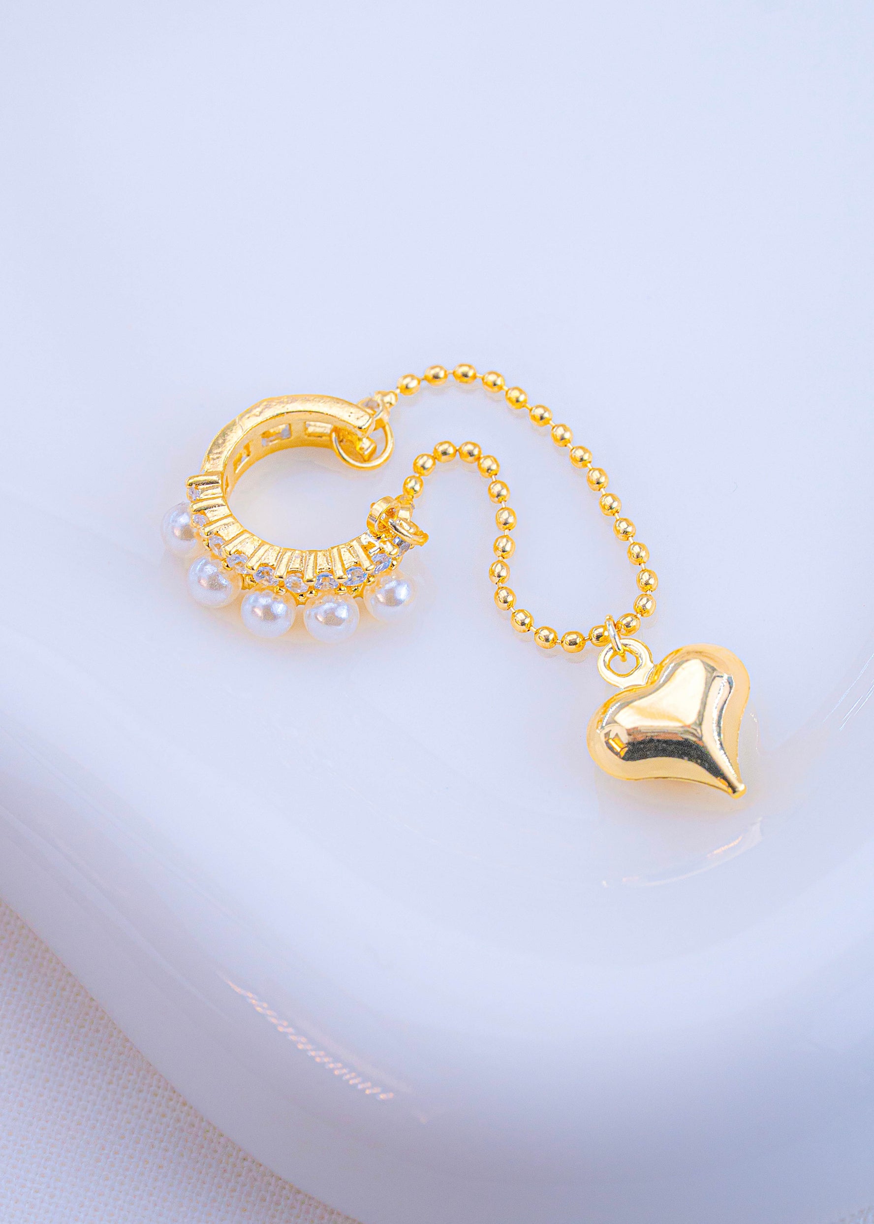 Ear Cuff Perlas Corazón