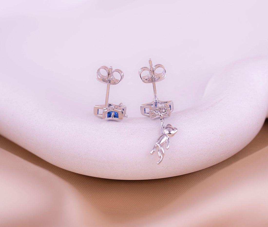 Aretes Gatos Estrellas Plateados Ref: B964