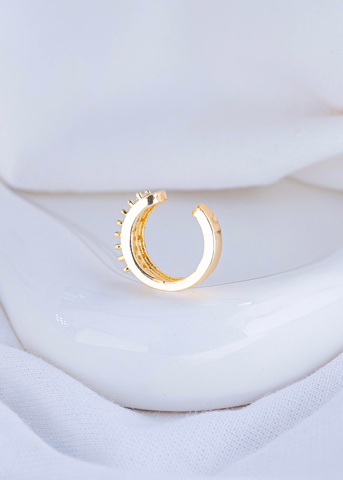 Ear Cuff Regina Dorado