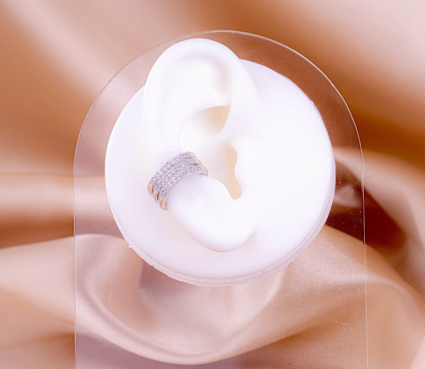 Ear Cuff Trina Plateado Ref: E1025