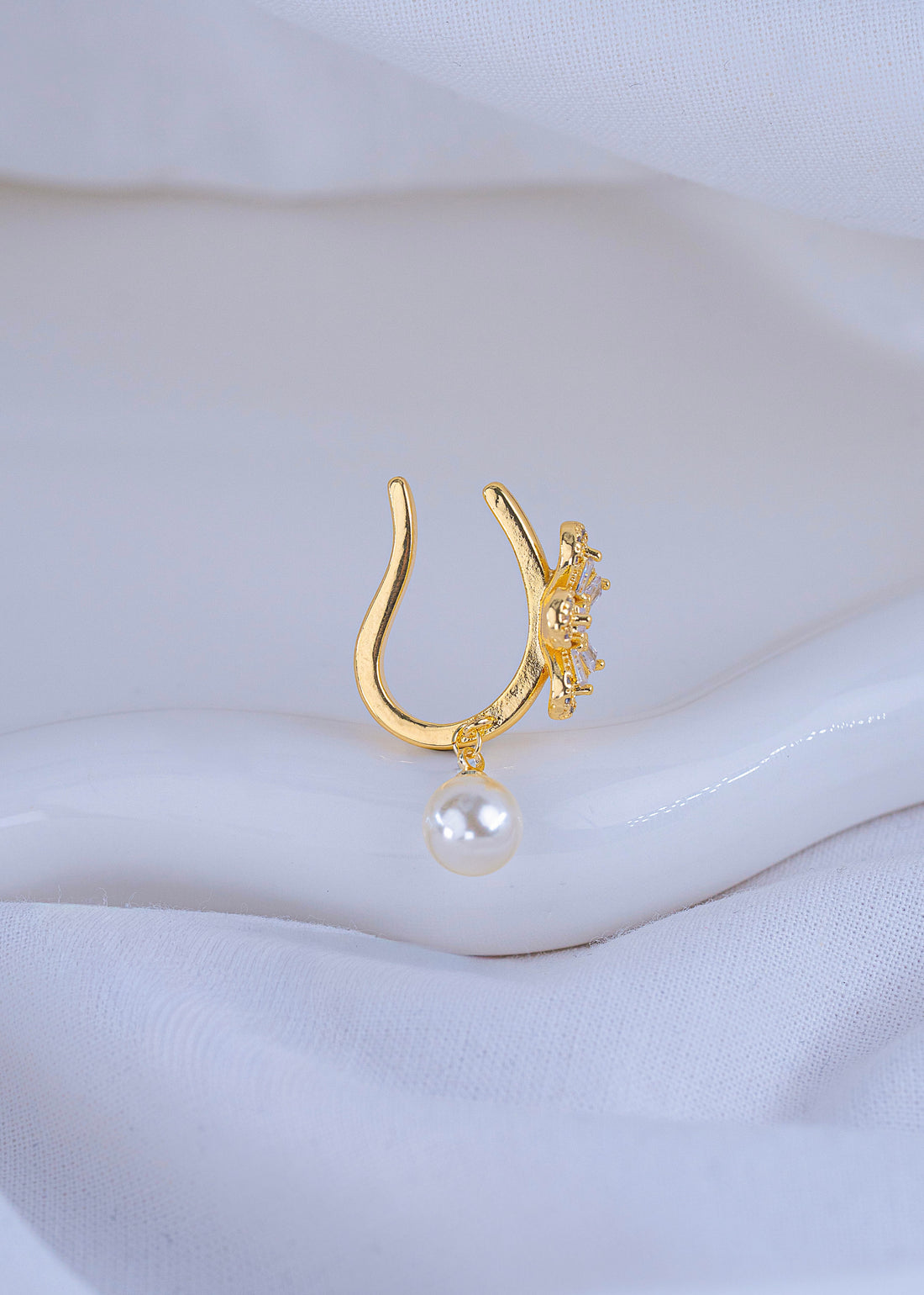 Ear Cuff Magnolia