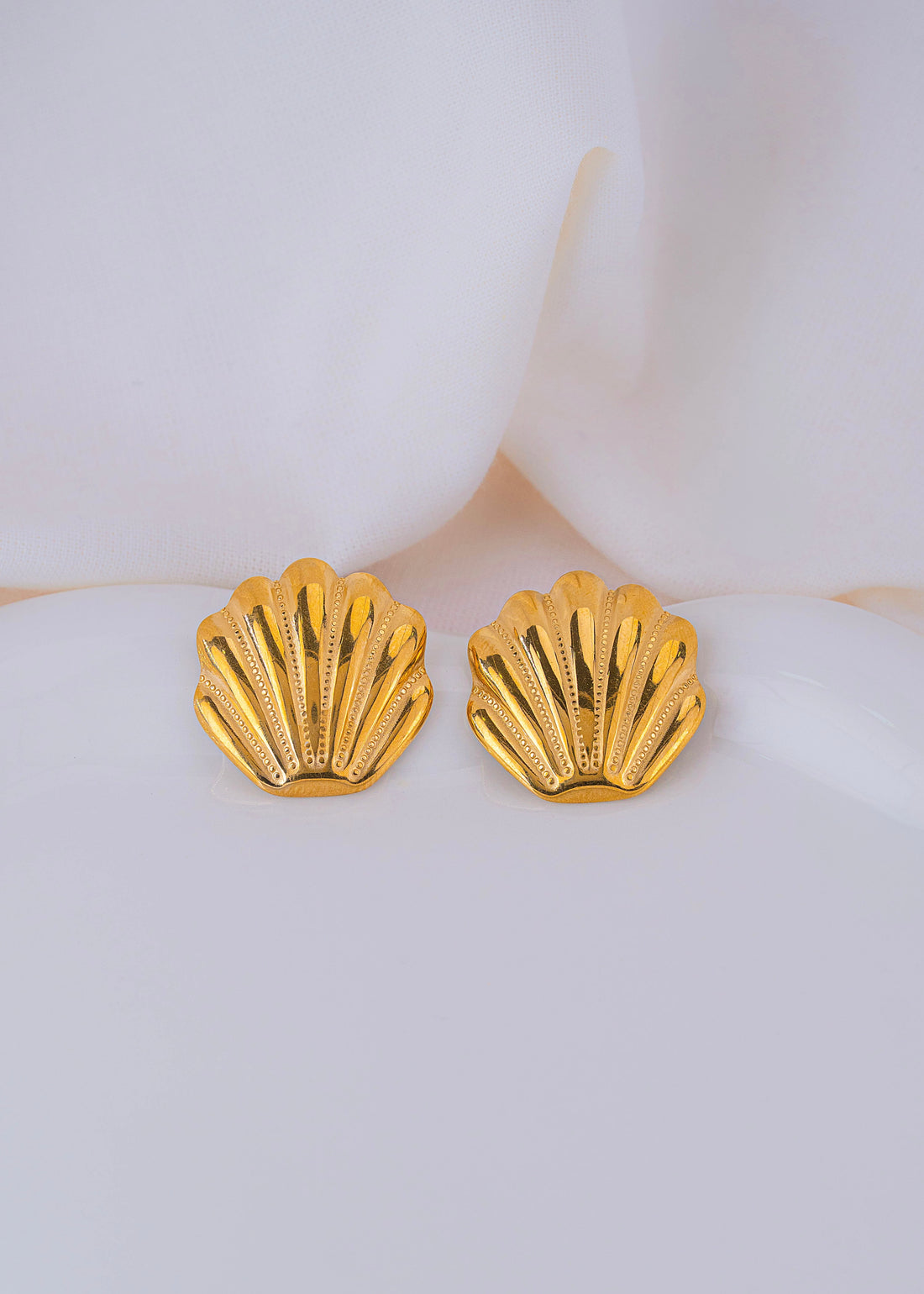 Aretes Conchas Dorados