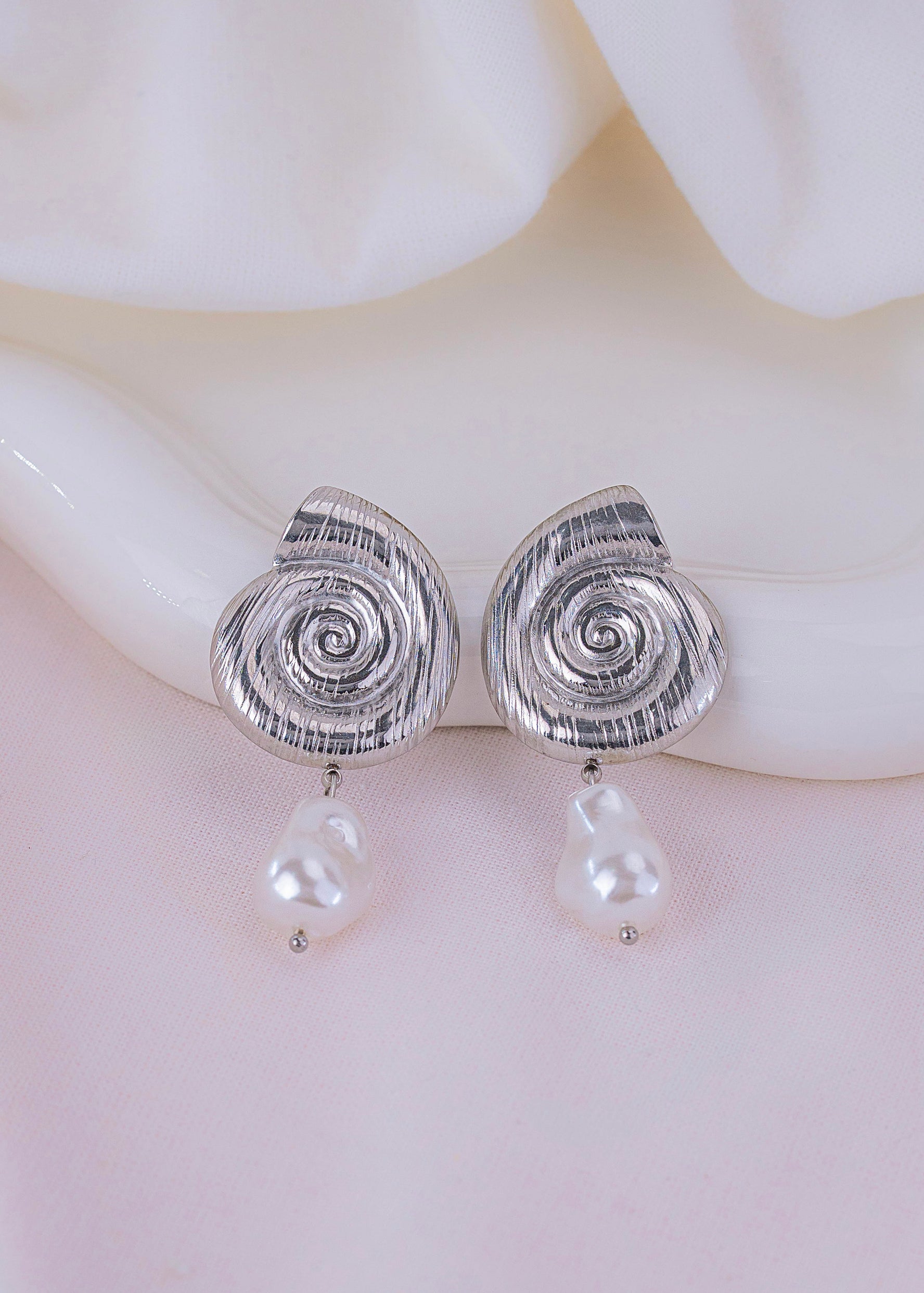 Aretes Caracola Plateados