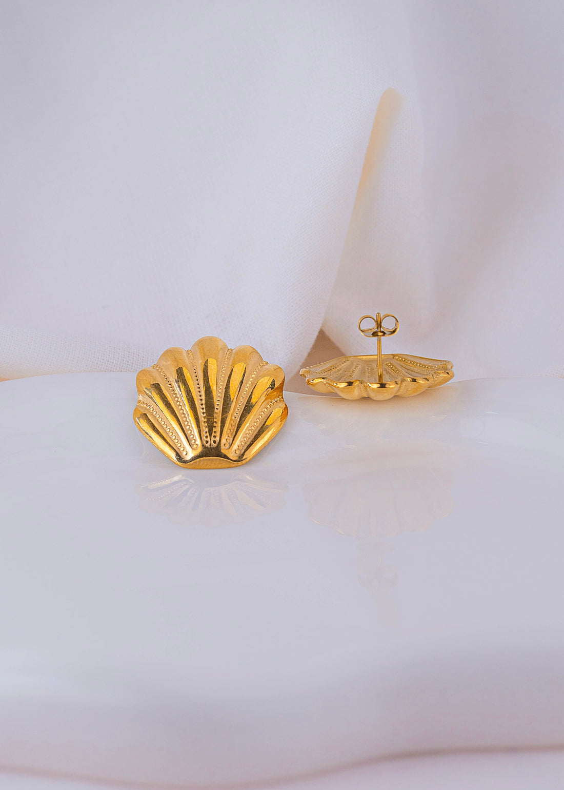Aretes Conchas Dorados
