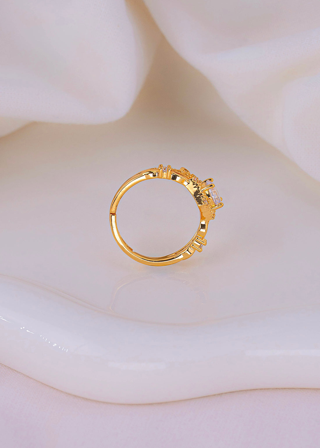 Anillo Astoria