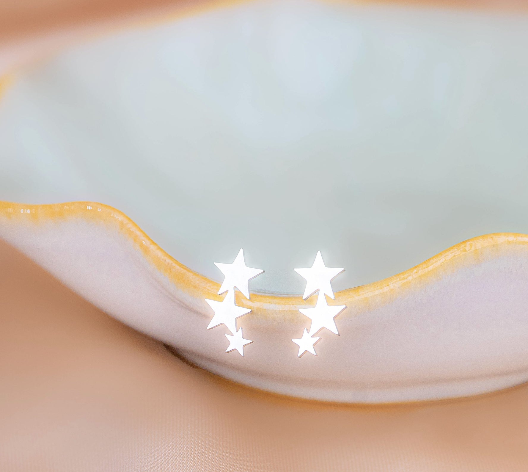 Topitos Tres Estrellas Plateados Ref: L1174