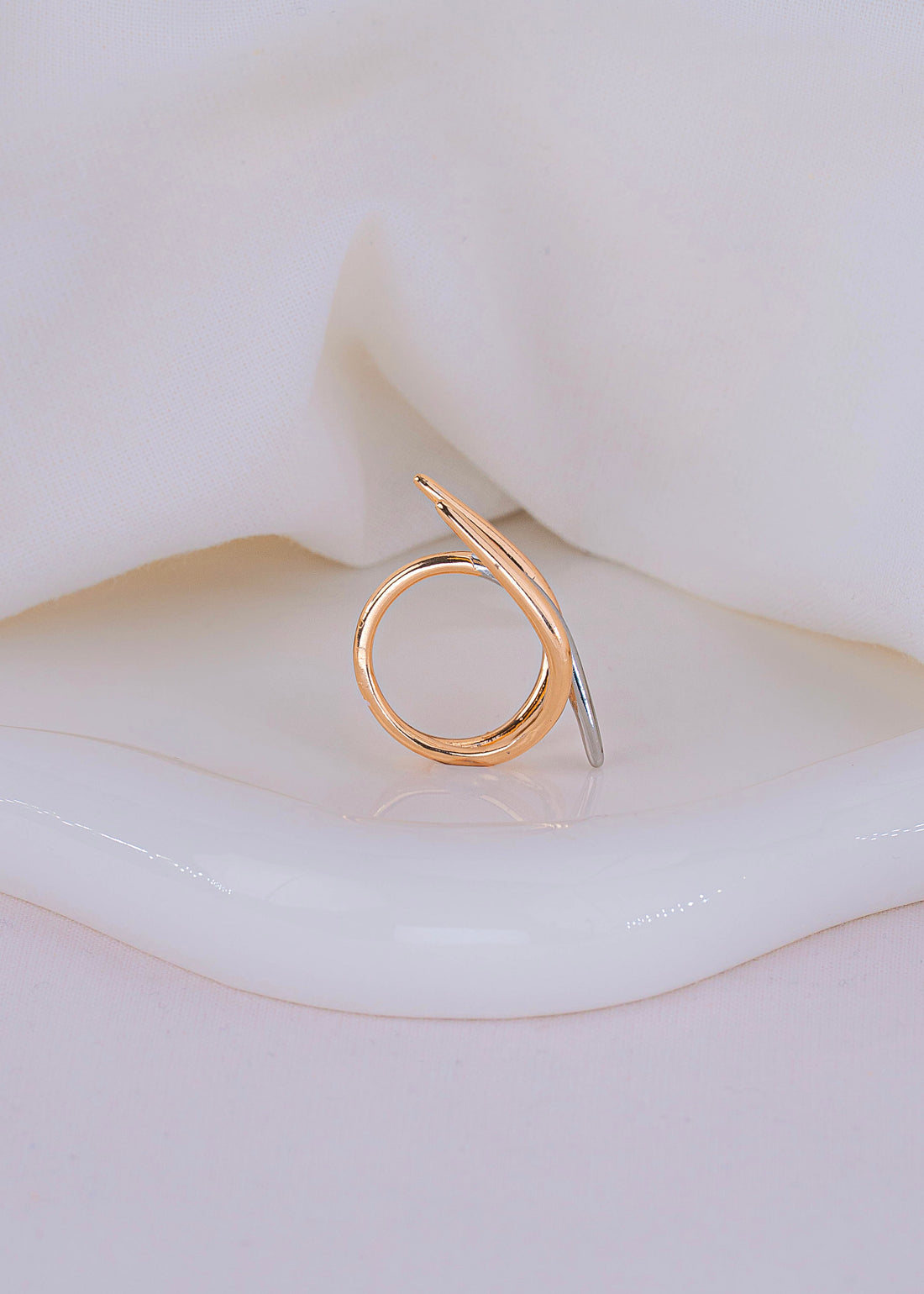 Anillo Narcisa