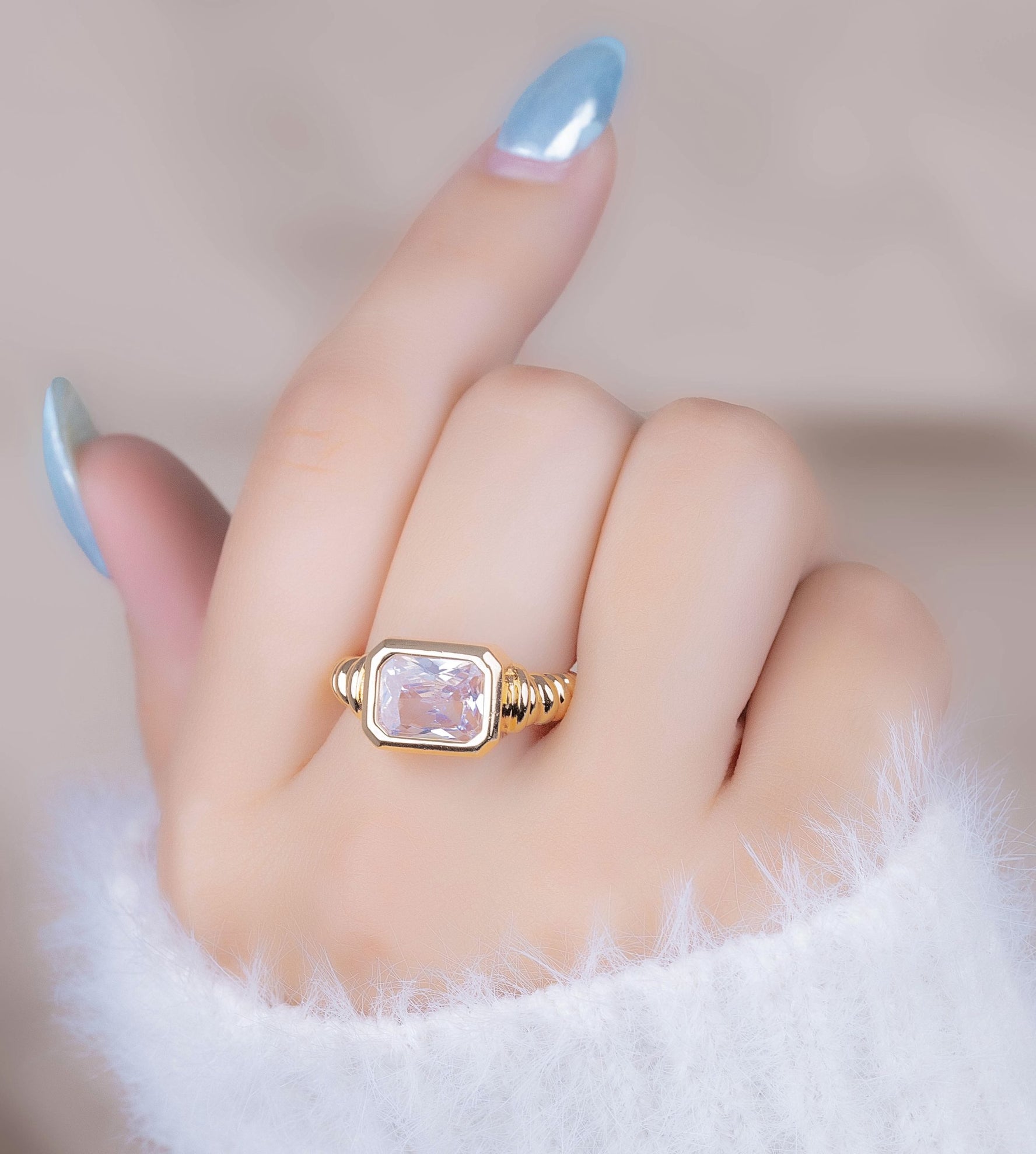 Anillo Magna Dorado Ref: A2461