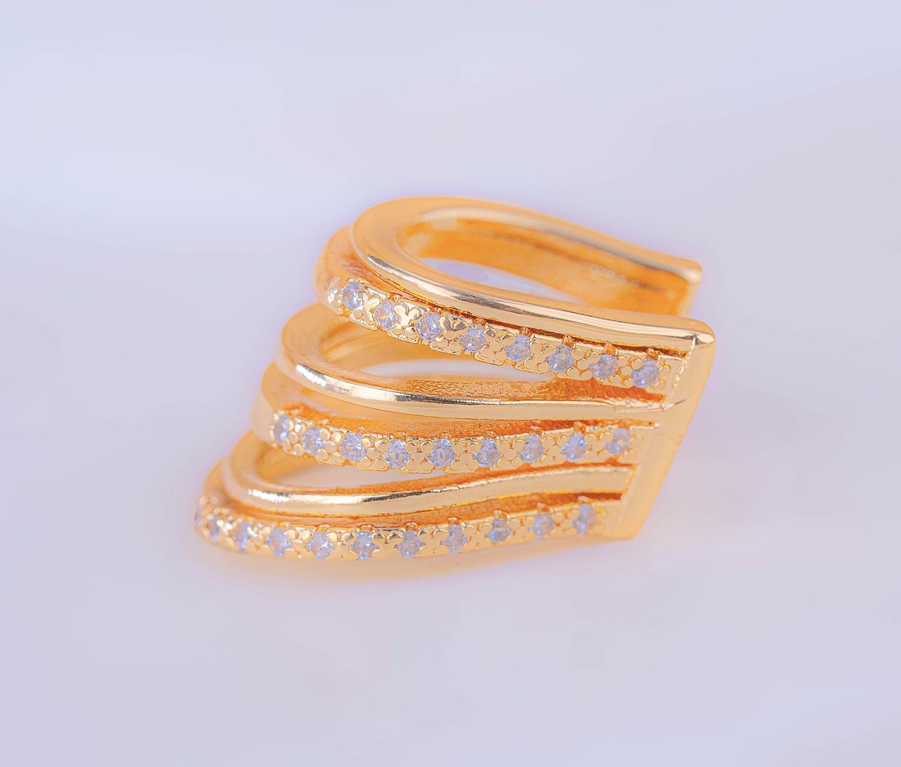 Ear Cuff Ascenda Dorado Ref: E1125