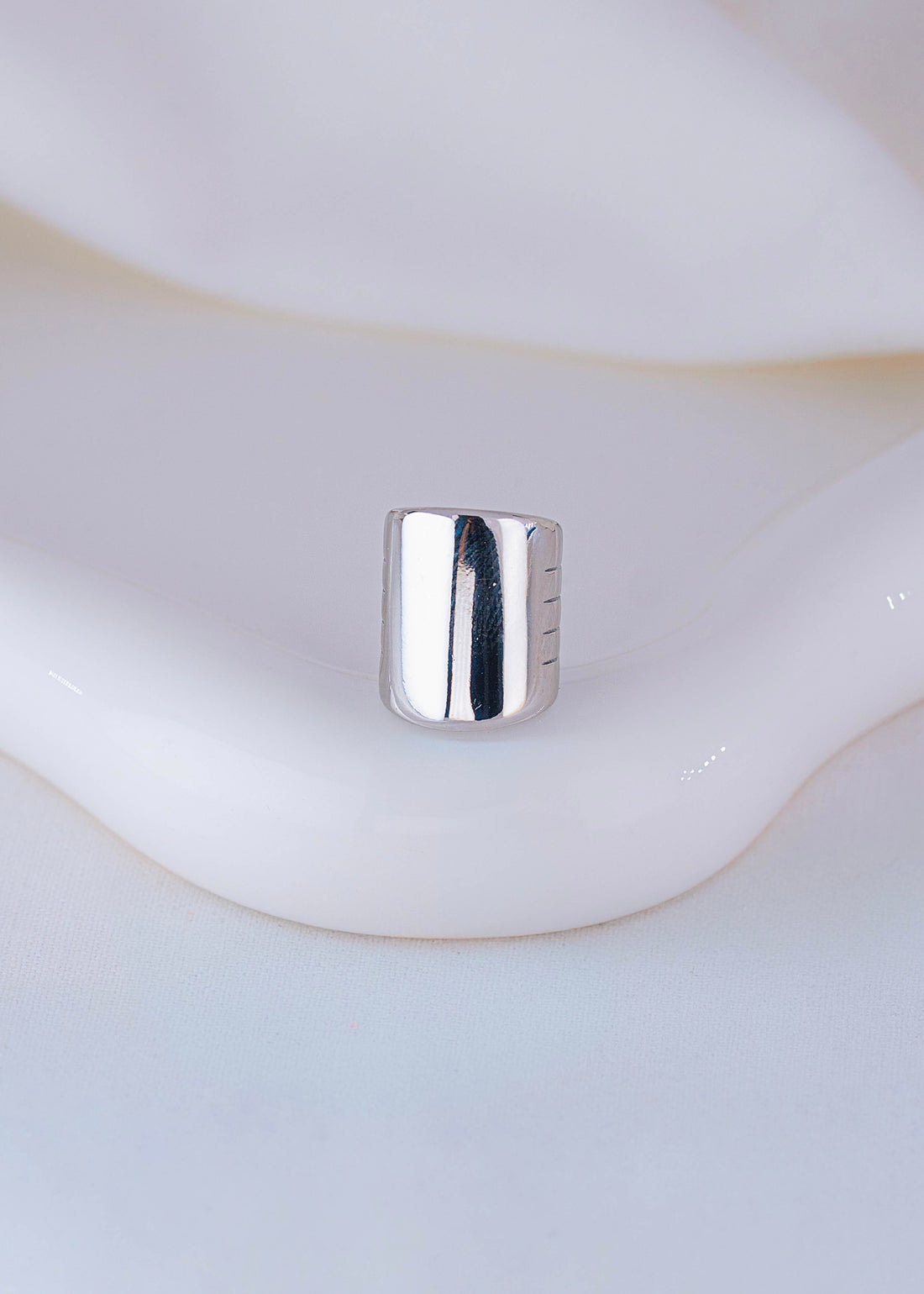 Ear Cuff Oxira Plateado