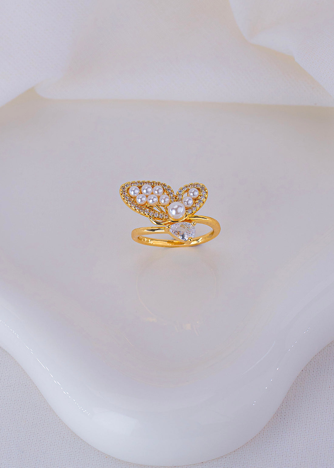 Anillo Mariposa Perlas Dorado