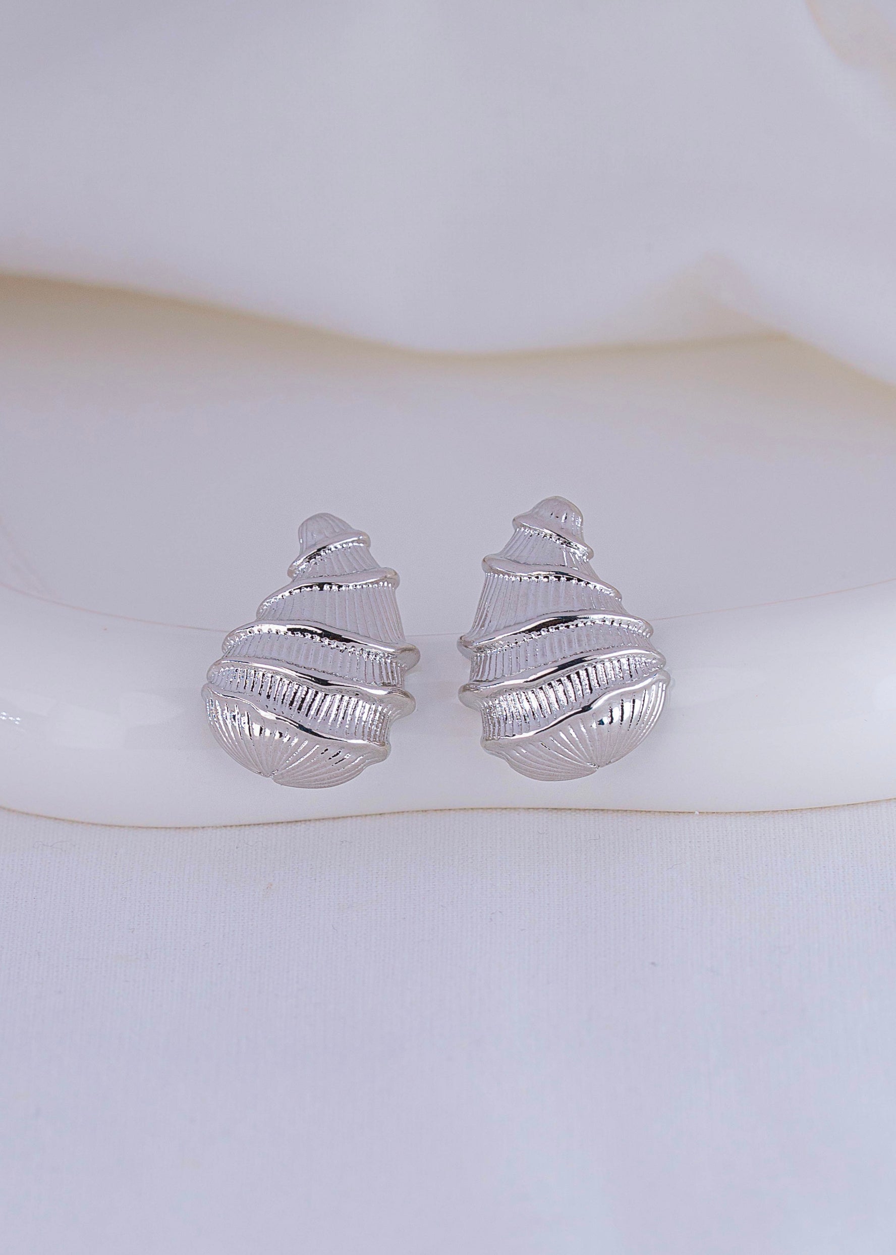 Aretes Concha Plateados