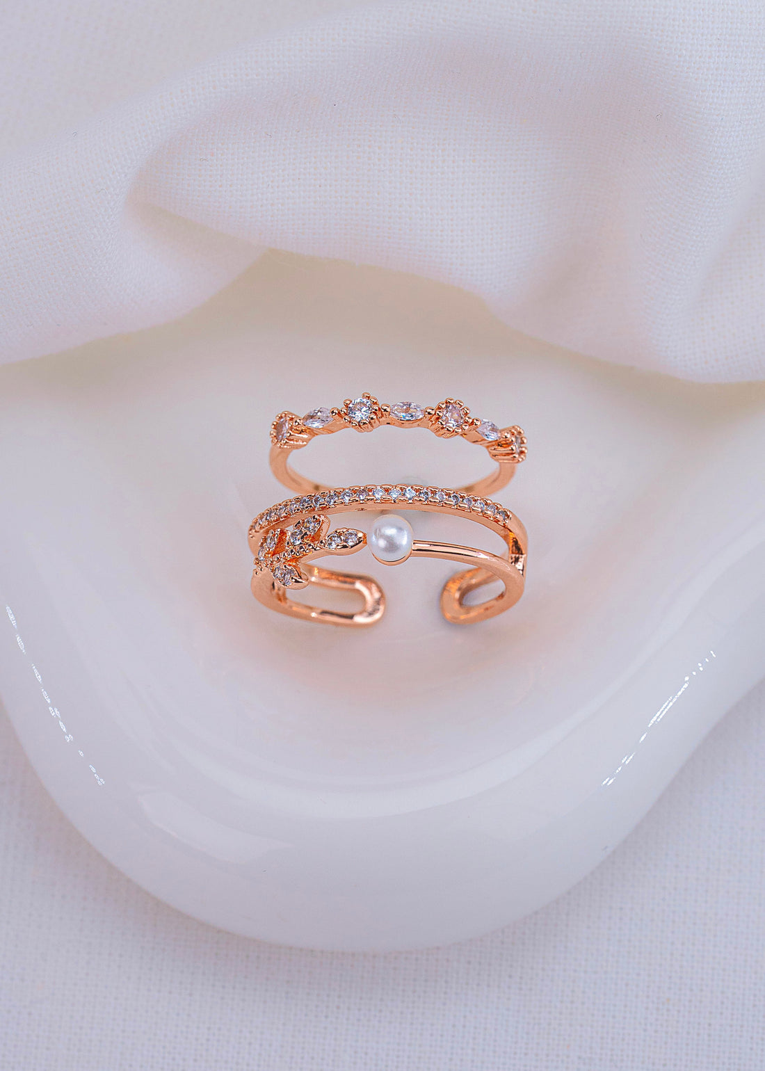 Set X 2 Anillos Espiga Perla Oro Rosa